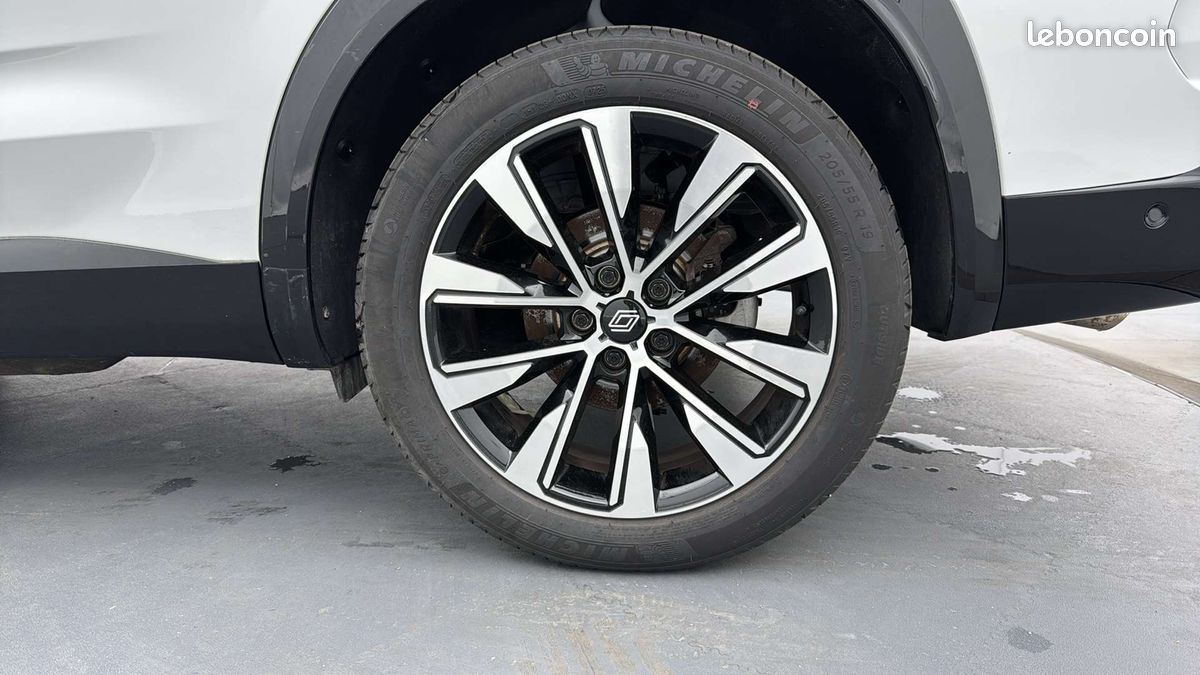 Renault espace e tech full hybrid 200 gsr2 techno (image 23)
