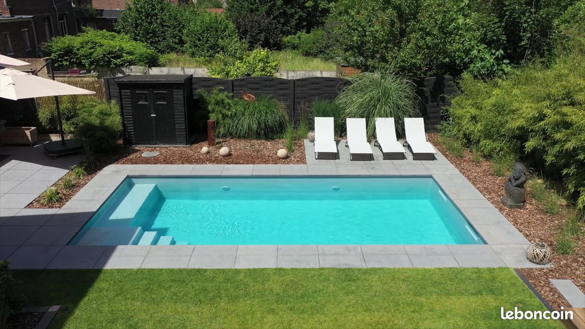 Piscine en coque (image 2)