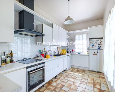 Maison 875 000 € - 180 m²