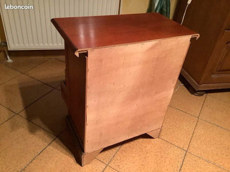 Commode (image 3)