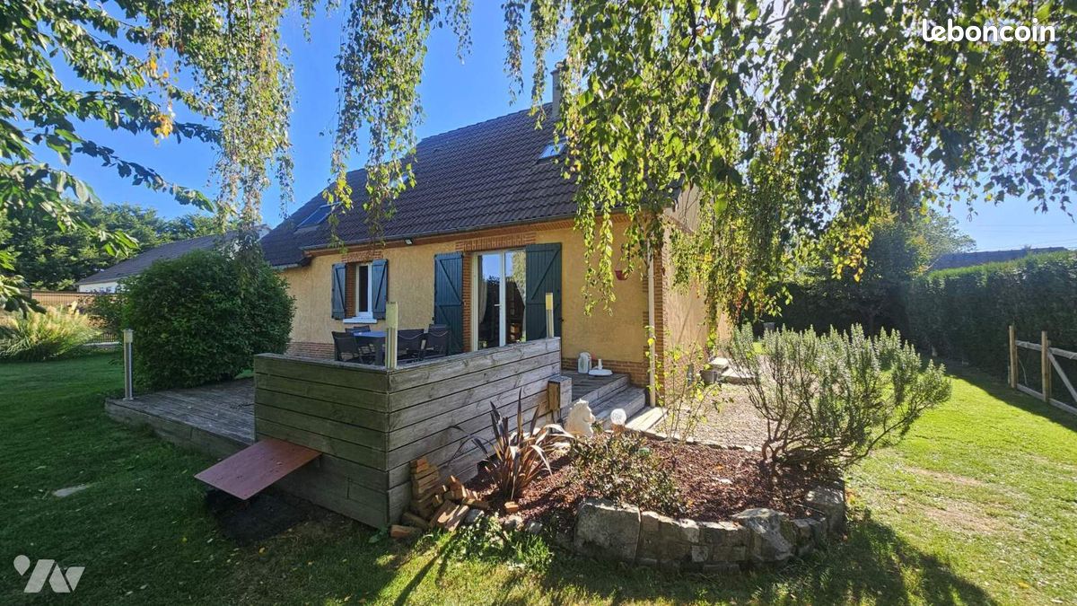 Maison 6 pièces 104 m² · à Saint-Germain-des-Essourts · 104 m² · 219 000 €