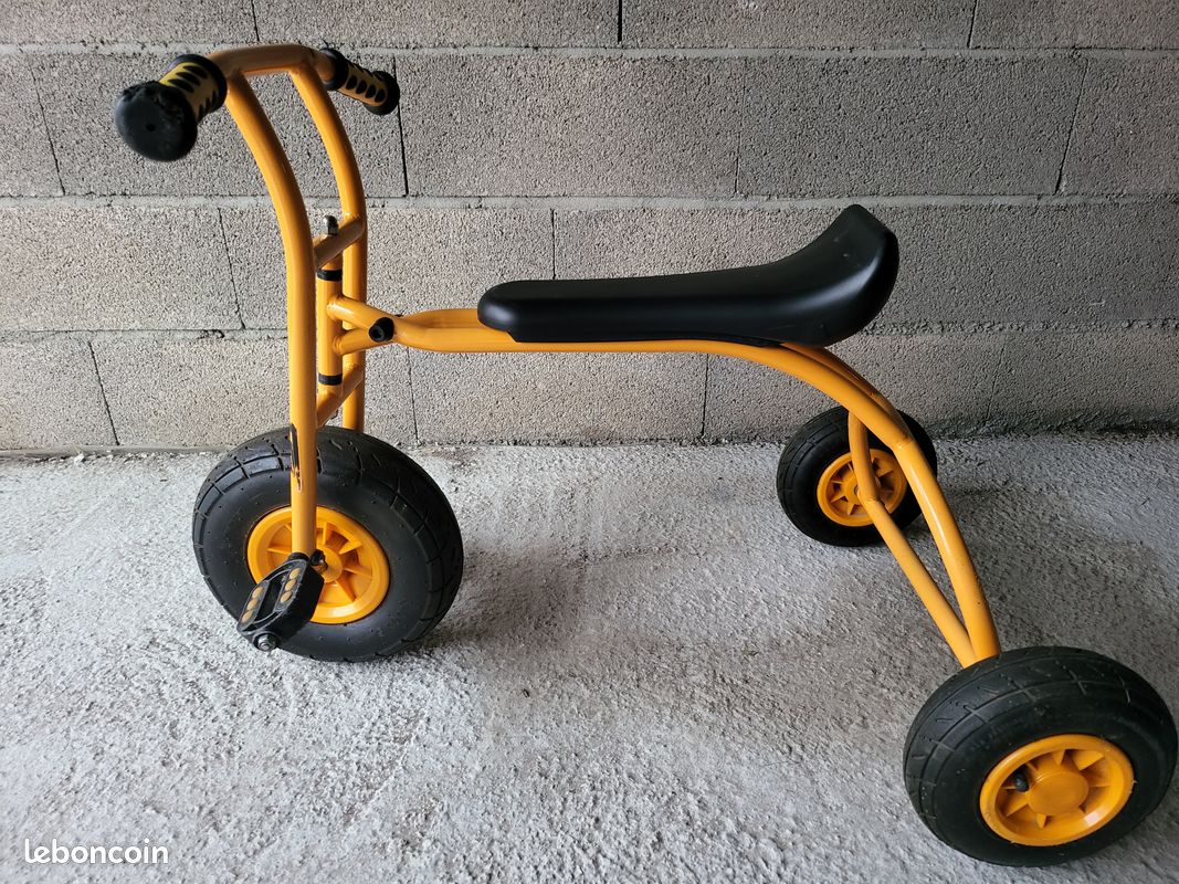 Tricycle top trike (image 1)
