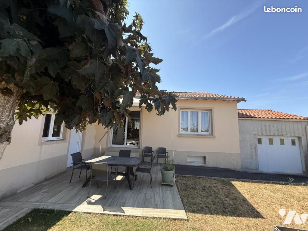 Maison 4 pièces 68 m² · à Mortagne-sur-Sèvre · 68 m² · 204 700 €