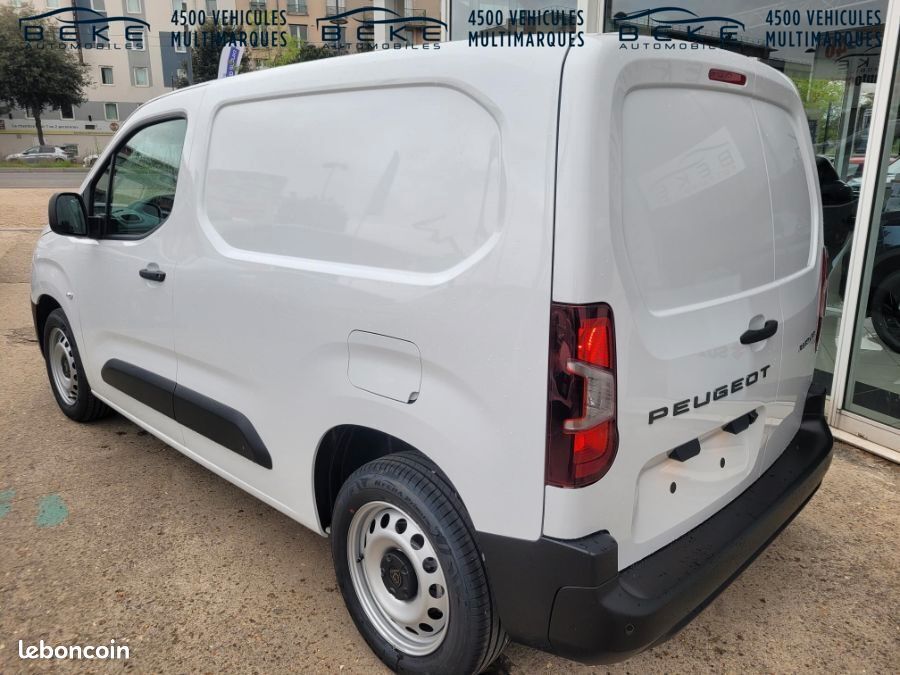 Peugeot Partner 18733 HT HDI 130 EAT8 STANDARD LIGHT 650KGS (image 11)