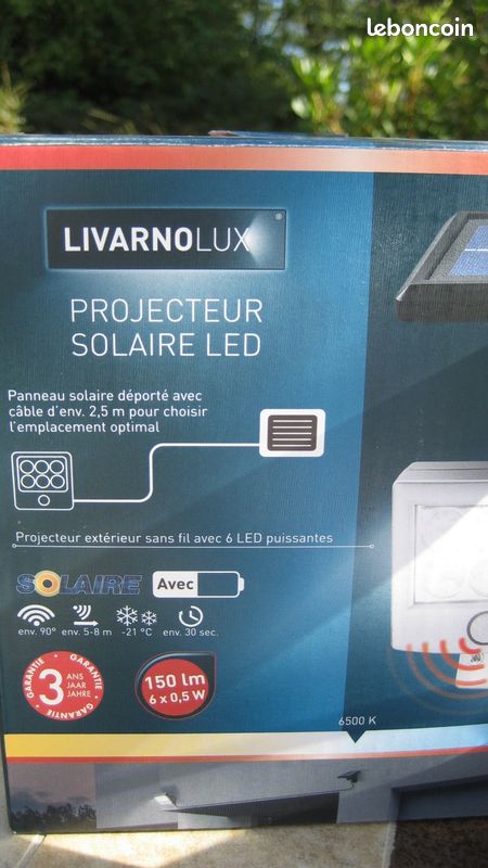 NEUF - Projecteur Solaire/Moniteur de sécurité (image 2)