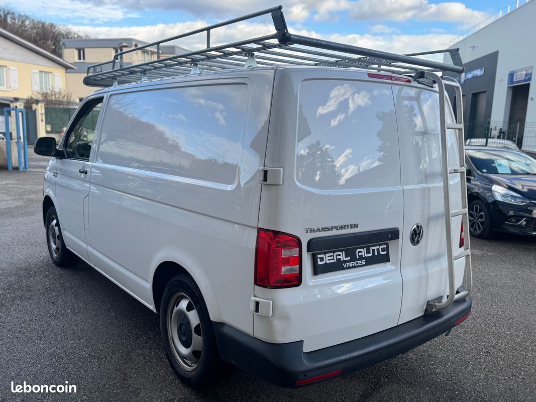 Volkswagen Transporter Fg 2.8T L1H1 2.0 TDI 198ch 4Motion DSG7 (image 4)