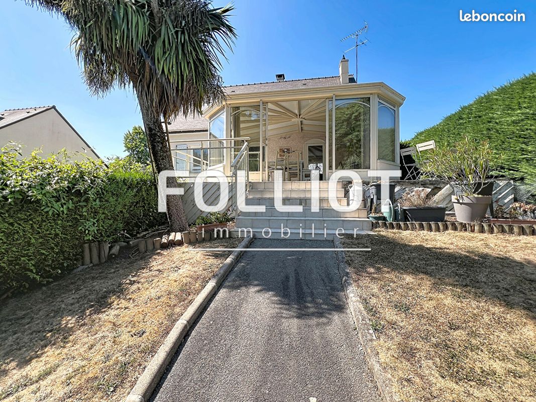 Maison 4 pièces 124 m² · à Lécousse · 124 m² · 271 500 €