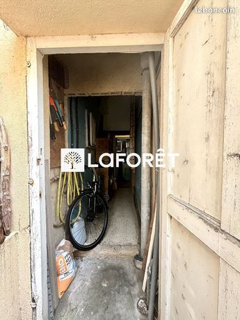 https://img.leboncoin.fr/api/v1/lbcpb1/images/fb/19/92/fb1992c51ddaa34825a04ef1e8ae208fd4d02c40.jpg?rule=ad-image