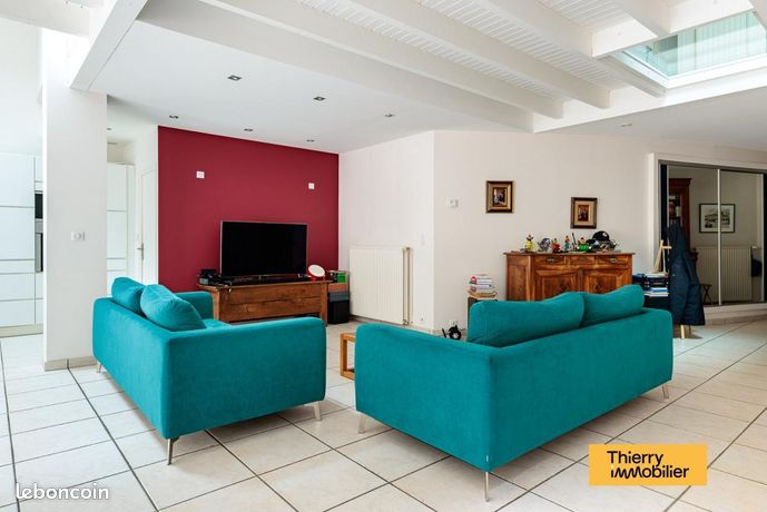 Maison 6 pièces 182 m² — 5