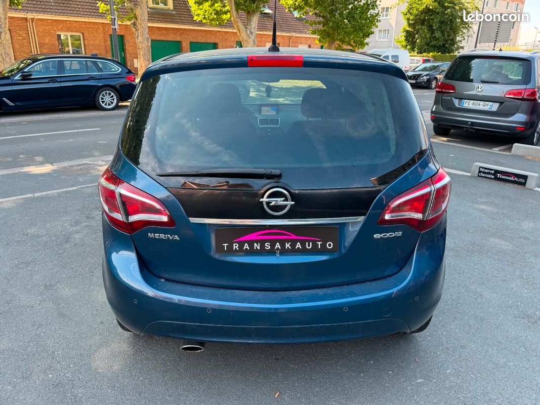 OPEL MERIVA 1.6 CDTI - 136 ch S&S Cosmo Pack PHASE 2 / Sièges et volant chauffants / Caméra de recul / Chaîne distrib (image 4)