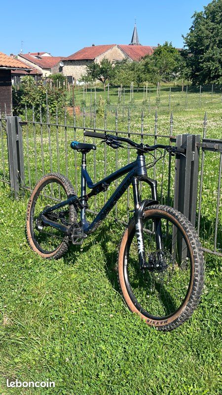 VTT Commencal meta (image 2)