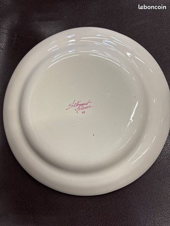 Lot - Faïence des Islettes plate decor Montgolfière style Louis XVI