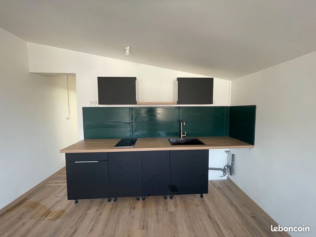Appartement 2 pièces 33 m² · à Le Tampon · 33 m² · 700 €/mois