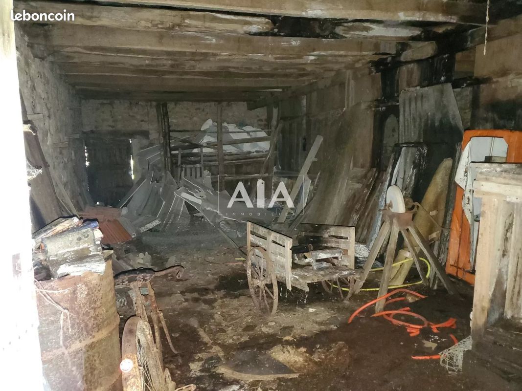 Maison 5 pièces 165 m² - Ruffec 16700 (image principale 7)