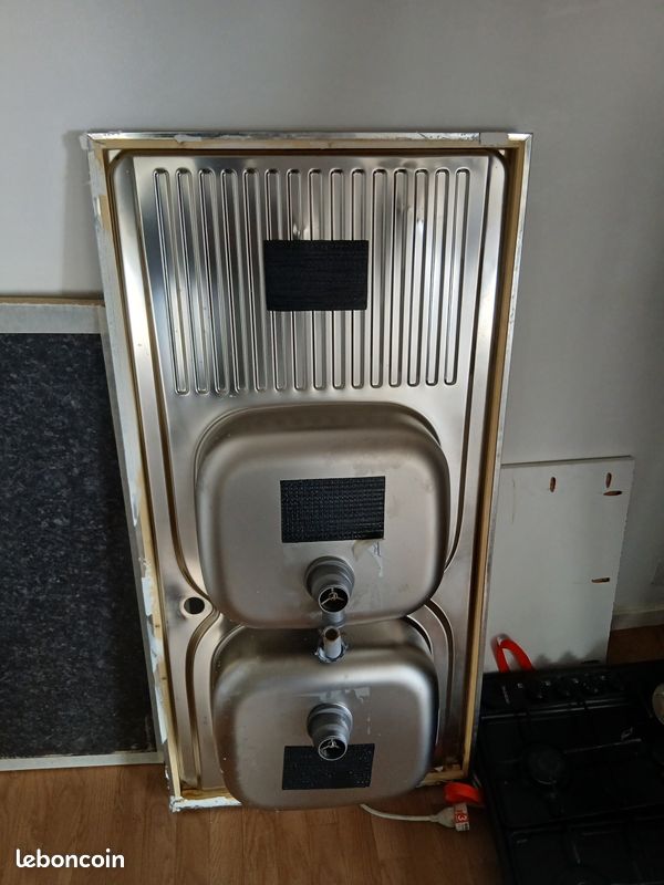 L'évier en inox 2 vasques (image 2)