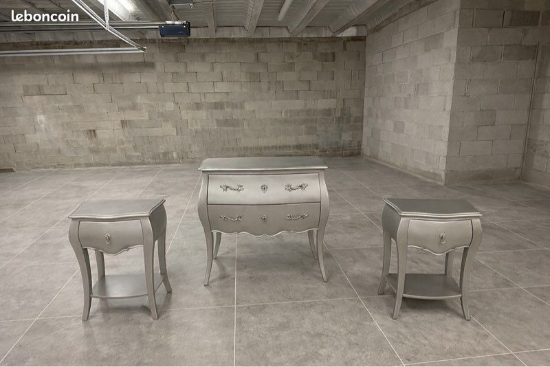 Ensemble meuble style baroque argenté - commode + 2 tables de chevet (image 1)