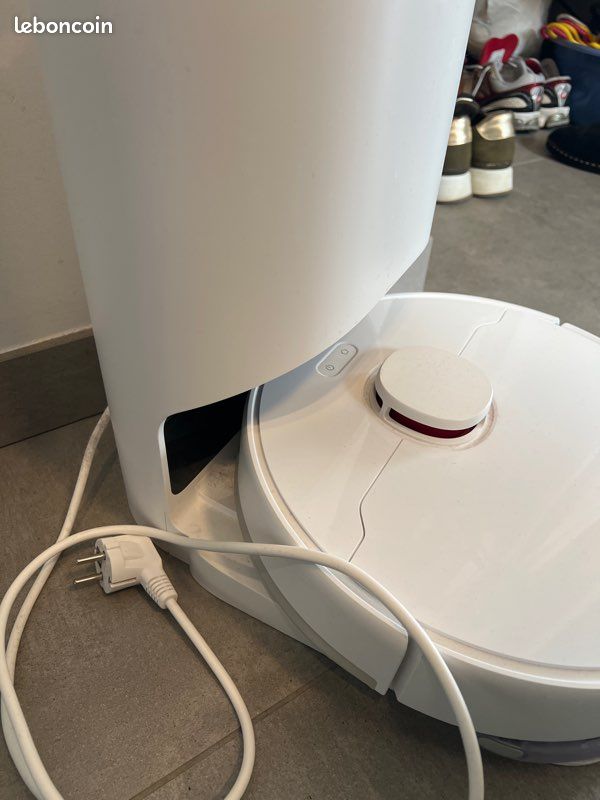 Dreame D10 Plus : test et avis de l’aspirateur laveur avec navigation