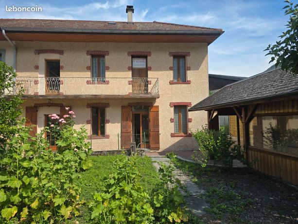 Maison à vendre à Saint-Etienne-de-Cuines (Savoie)