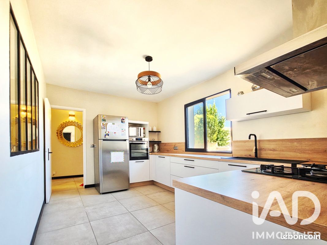 Maison 6 pièces 97 m² · à Carcassonne · 97 m² · 230 000 €