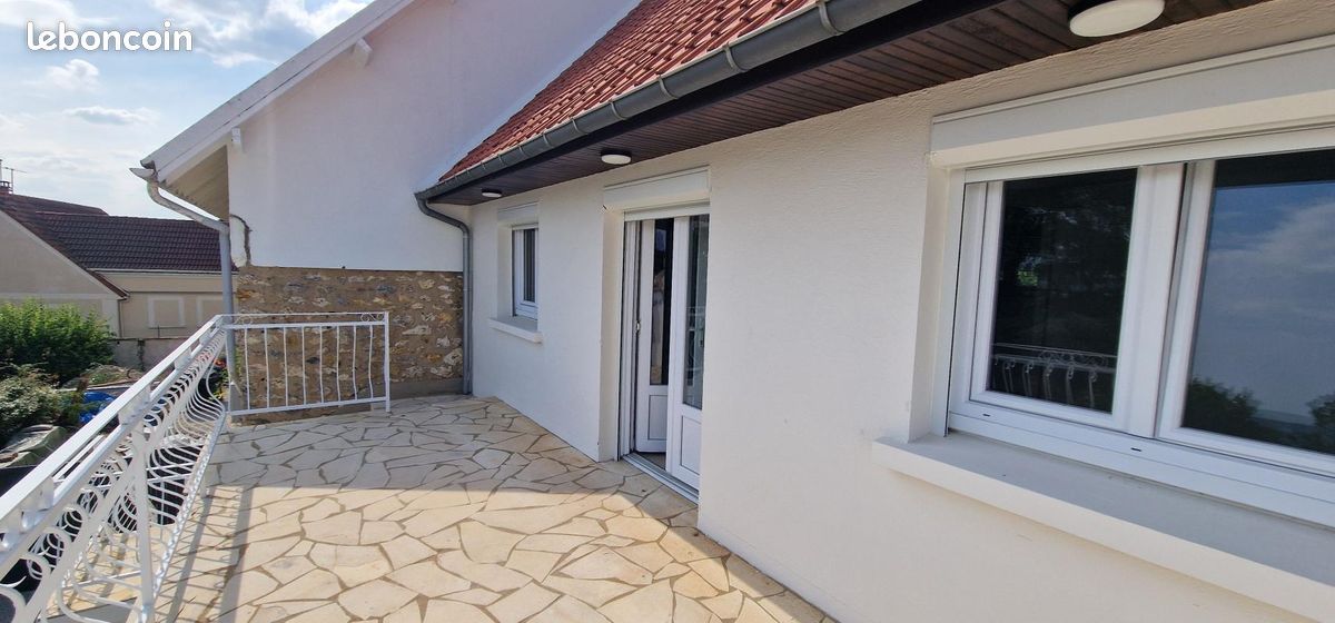 Appartement 2 pièces 37 m² · à Chanteloup-les-Vignes · 37 m² · 970 €