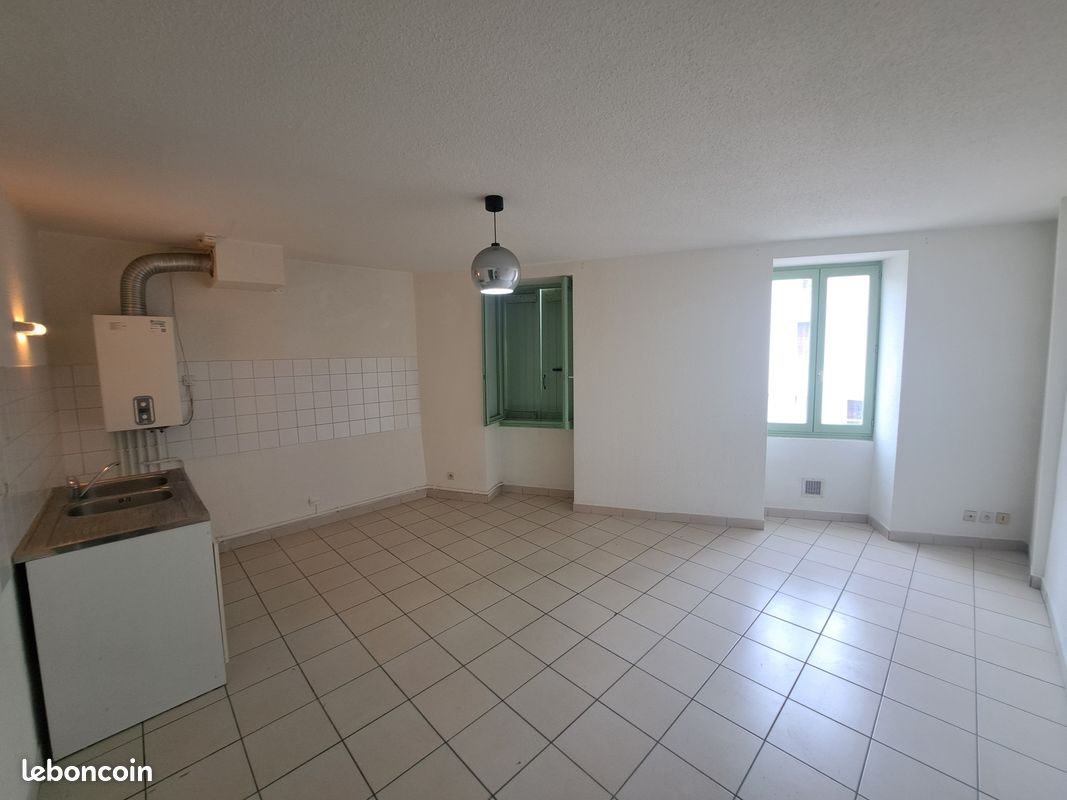 Appartement 2 pièces 40 m² · à La Voulte-sur-Rhône · 40 m² · 450 €