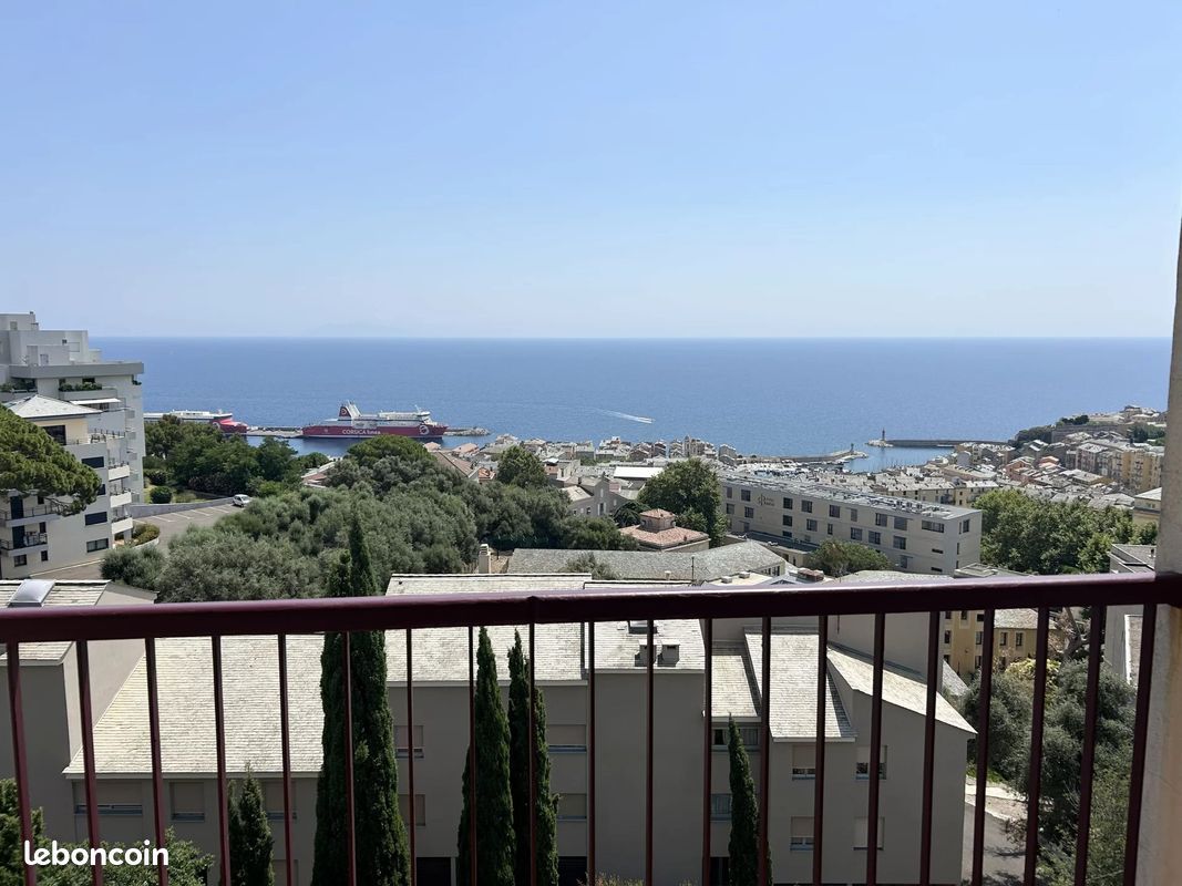 Appartement 3 pièces 60 m² · à Bastia · 60 m² · 780 €/mois