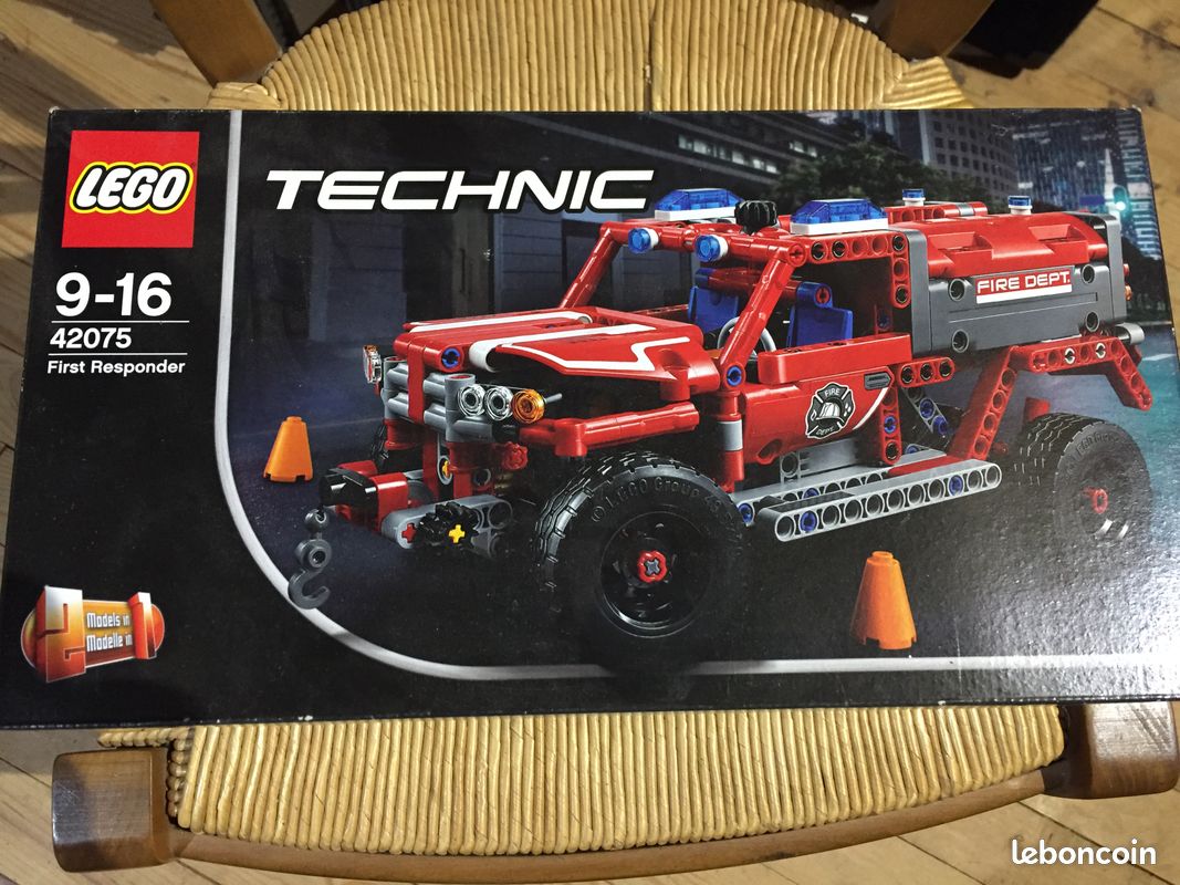 Lego 42075 (image 1)