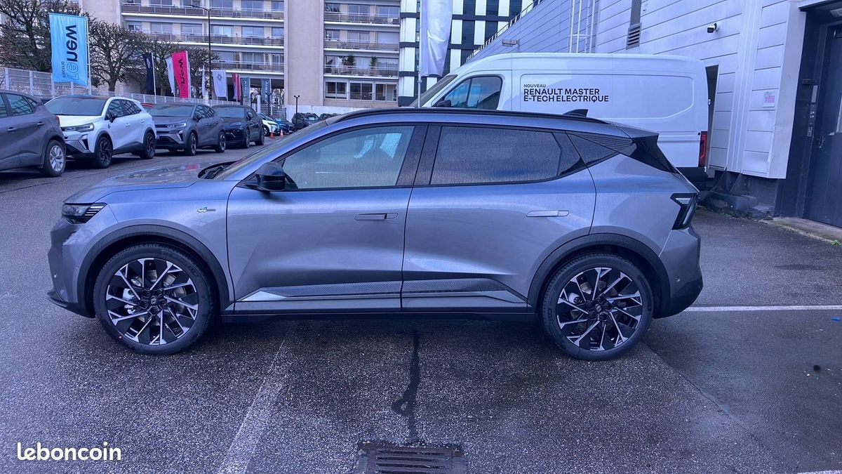 RENAULT SCENIC E-TECH ÉLECTRIQUE techno 220 ch (image 6)