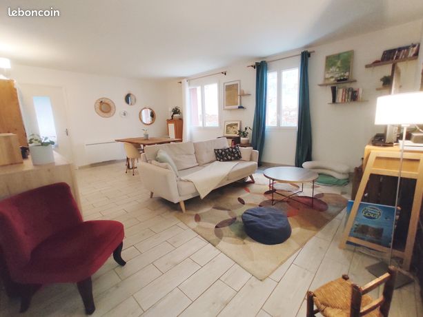 Maison de village, 107 m2 env., proche de toutes les commodités