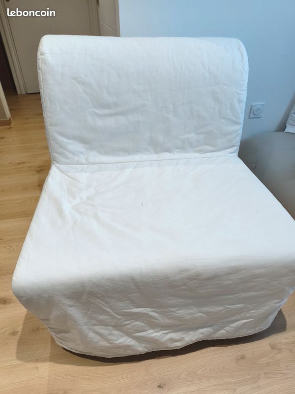 Chauffeuse ikea (image 1)