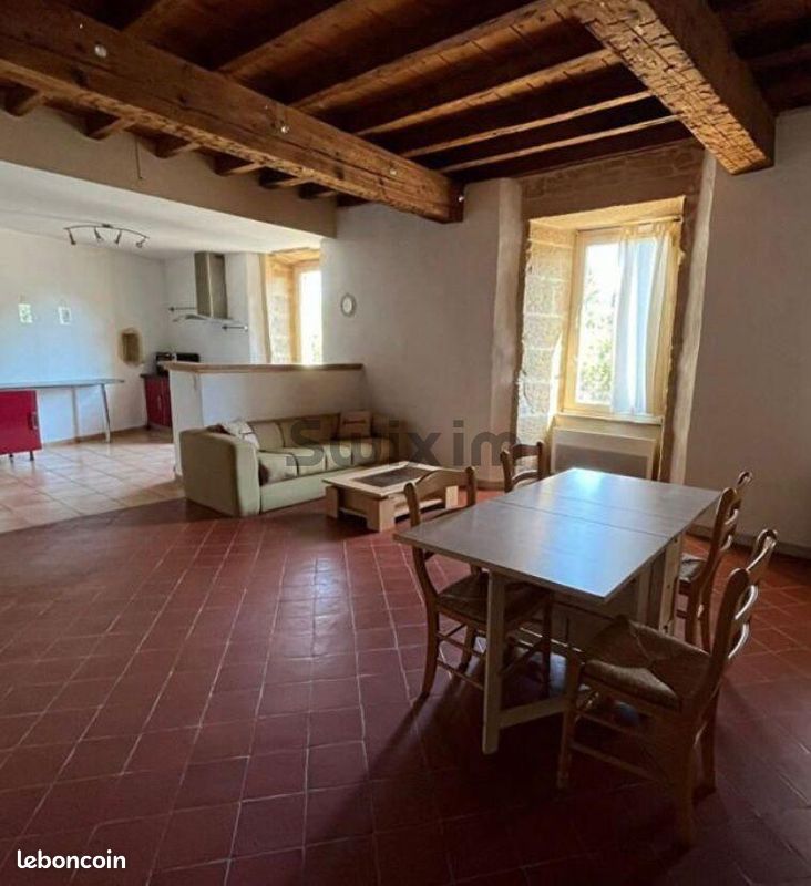 Appartement 2 pièces 69 m² · à Vers-Pont-du-Gard · 69 m² · 700 €/mois