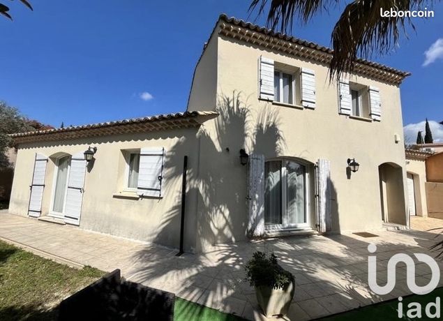 Maison 5 pièces 160 m²