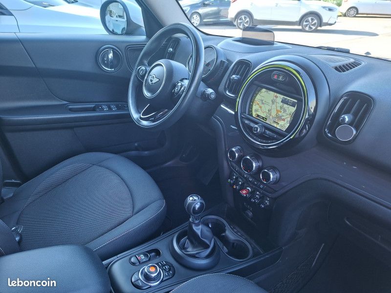 Mini COUNTRYMAN COOPER D 150CH (image 13)