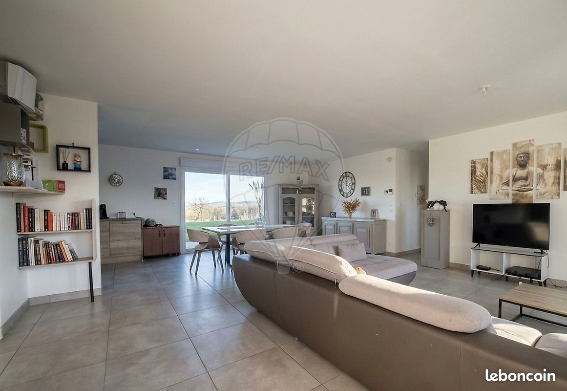 Maison 4 pièces 109 m² · à Lurcy-le-Bourg · 109 m² · 164 500 €