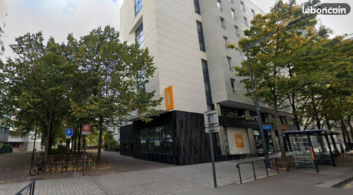 Appartement 1 pièce 19 m² · à Courbevoie · 18,8 m² · 826 €/mois