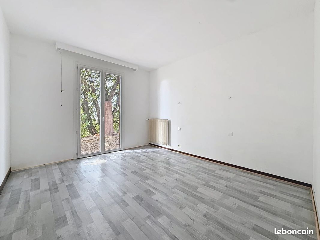 Appartement a louer rillieux-la-pape - 6 pièce(s) - 176 m2 - Surfyn