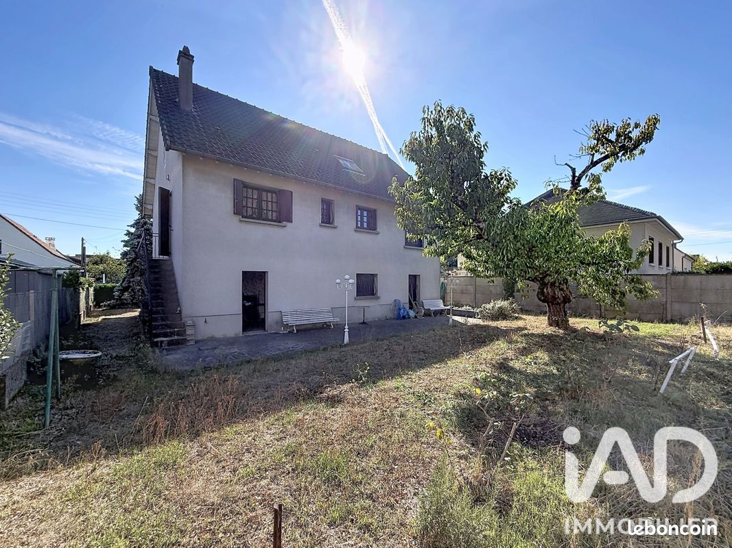 Maison 9 pièces 206 m² · à Yerres · 206 m² · 540 000 €