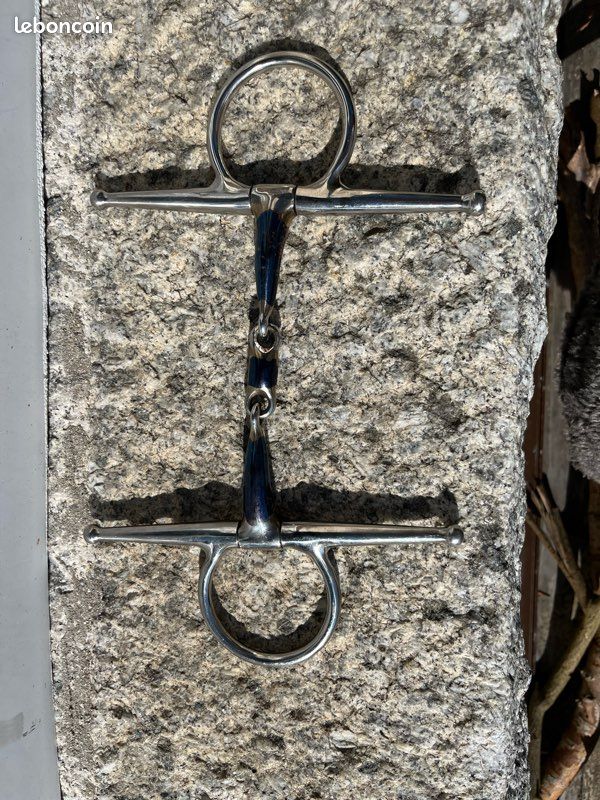 Mors à aiguille double brisure (image 1)