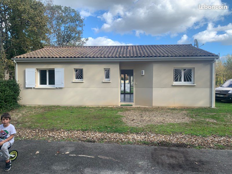 Maison 3 pièces 90 m² · à Saint-Seurin-sur-l'Isle · 90 m² · 850 €/mois
