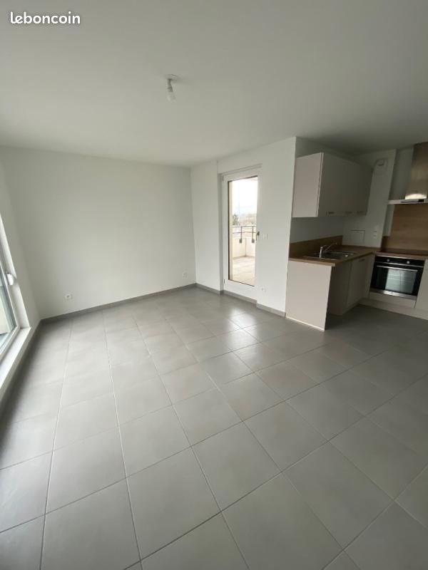 Appartement 3 pièces 61 m² · à Illkirch-Graffenstaden · 61 m² · 808 €/mois