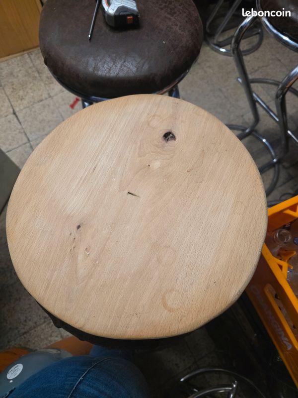 Plateau en bois artisanal x12 (image 1)