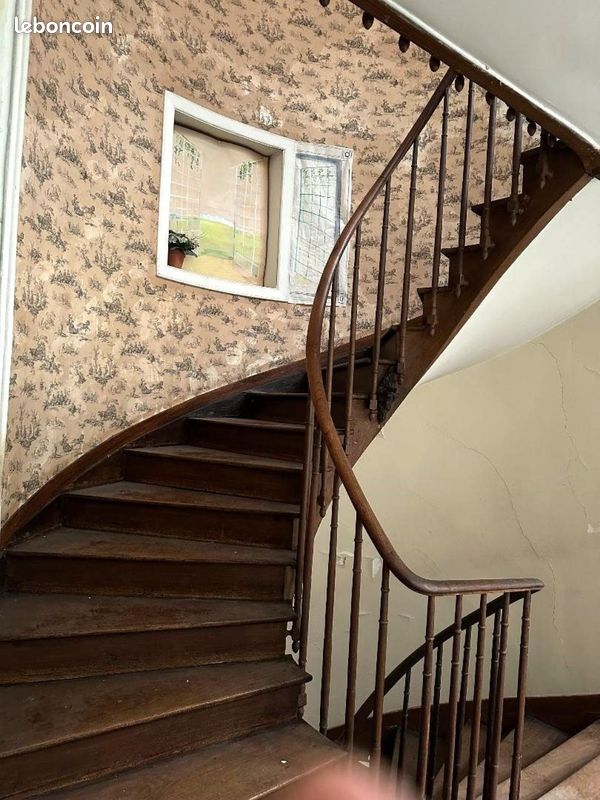 Château 9 pièces 400 m² - Oloron-Sainte-Marie 64400 (image 2)