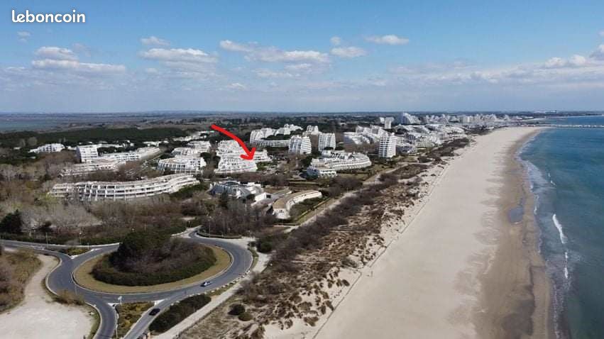 Joli studio lumineux près de la plage du couchant (image 1)
