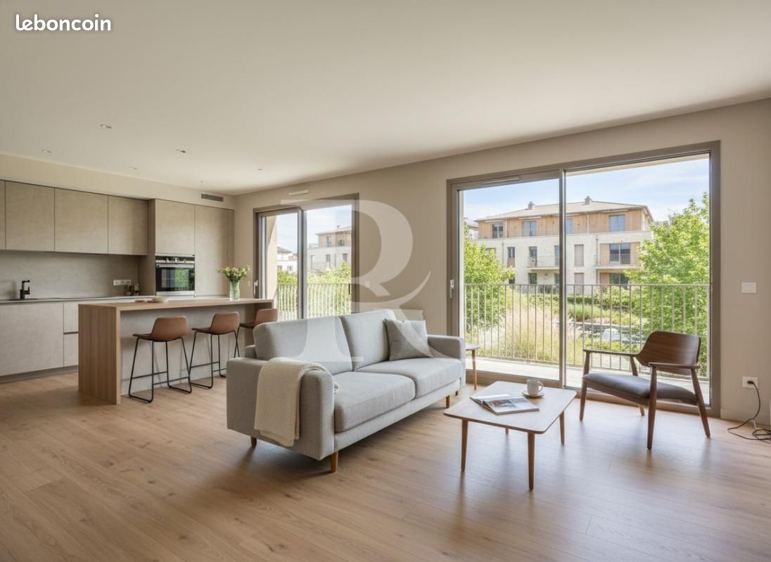Appartement 4 pièces 83 m² · à Romainville · 83 m² · 335 000 €