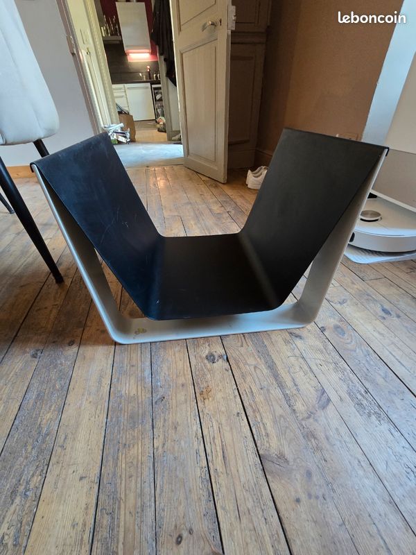 Porte bûche de chauffage design moderne blanc et noir (image 1)