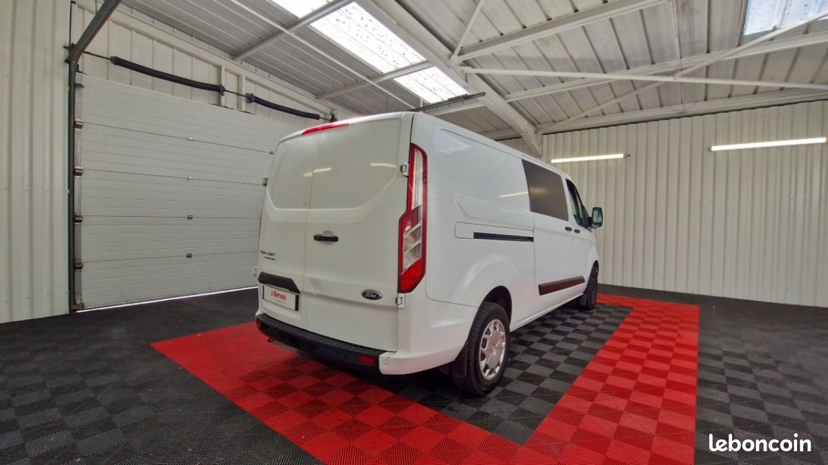 Ford Transit Custom CABINE APPROFONDIE L2H1 2.0 Ecoblue 130 Trend Business (image 5)