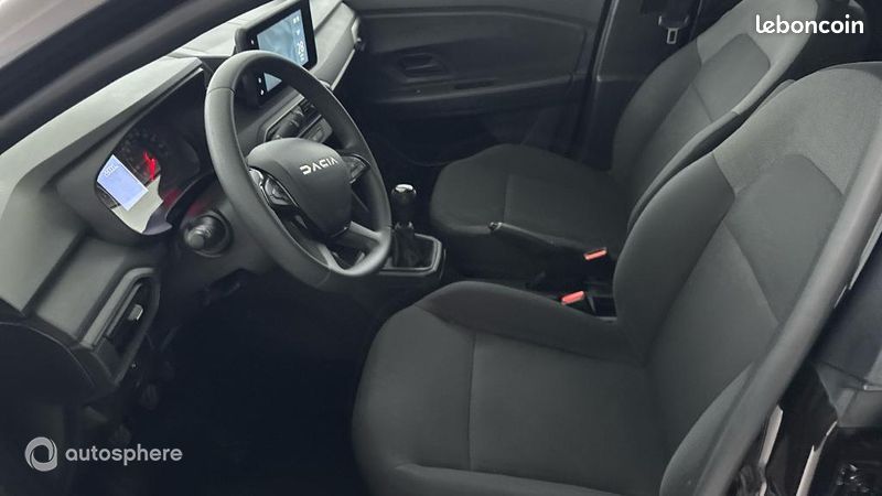 Dacia Sandero 1.0 SCe 65ch Essential (image 12)