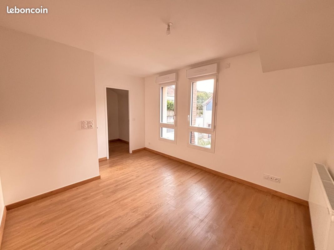 Propriété 4 pièces 82 m² (image 1)