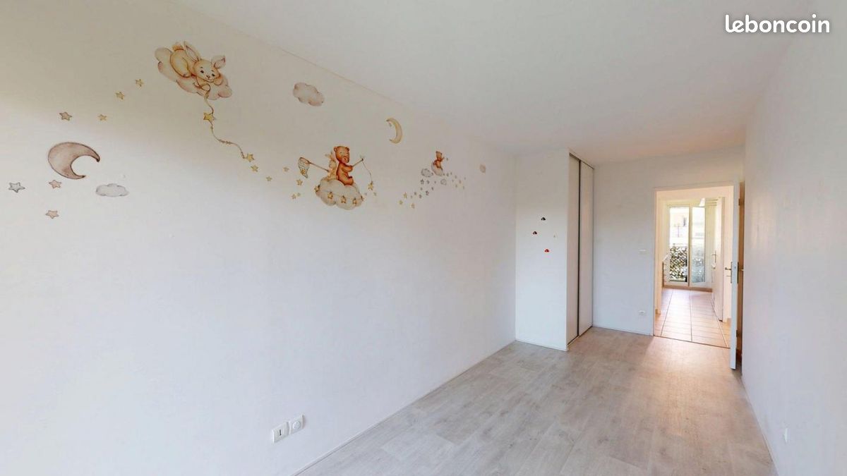 Appartement a louer noisy-le-grand - 3 pièce(s) - 59 m2 - Surfyn