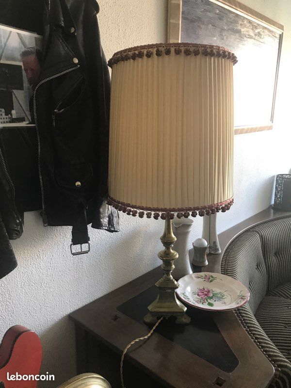 Lampe en bronze (image 3)